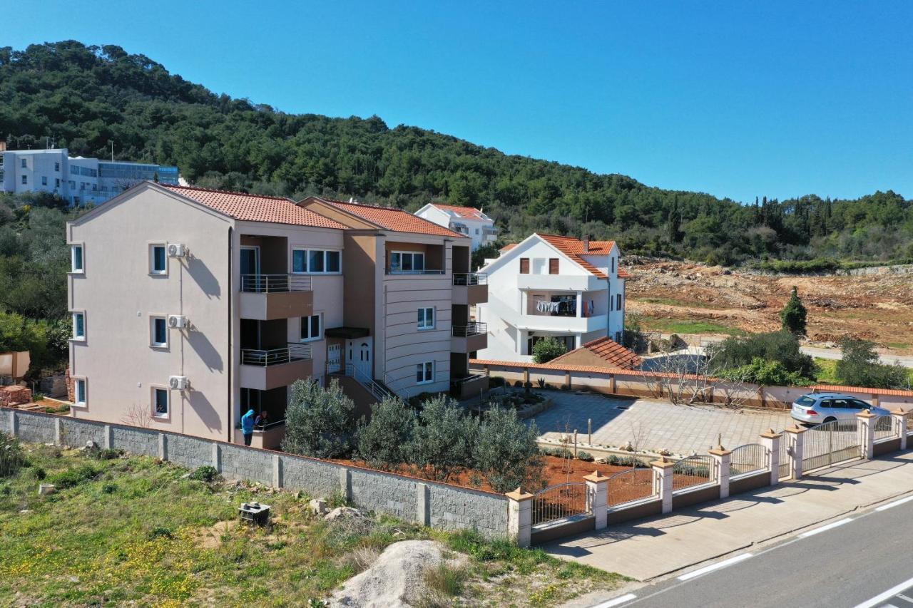 Apartment Dora Preko Exterior photo